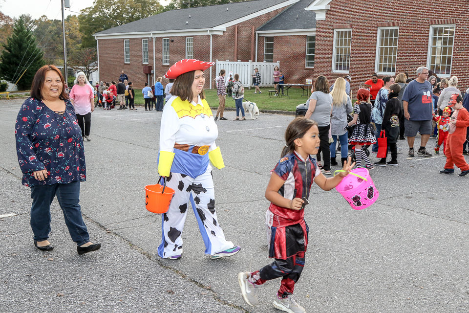 Valdese Library Fall Festival 2019-9337.JPG